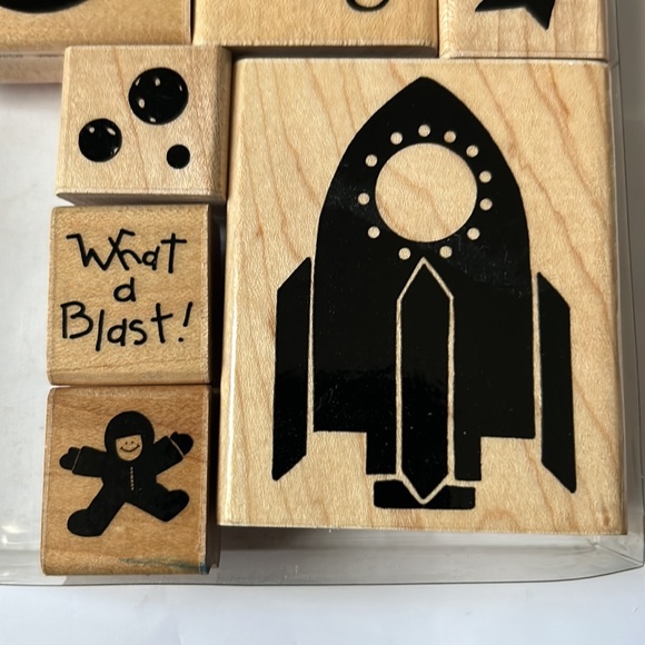 Blast Off S412 stamp set - Picture 4 of 8